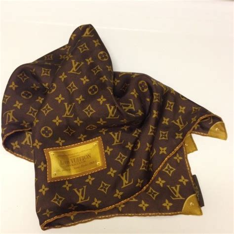 mens louis vuitton scarf replica|louis vuitton silk scarf authentication.